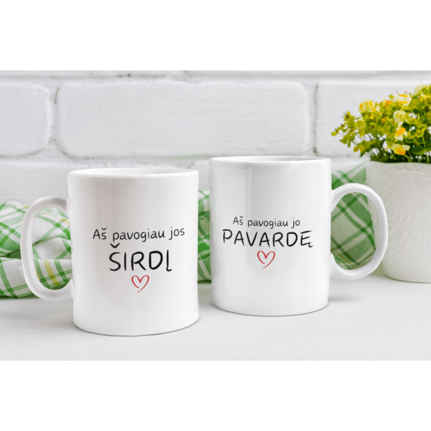 Puodelių rinkinys AŠ PAVOGIAU JOS ŠIRDĮ / AŠ PAVOGIAU JO PAVARDĘ