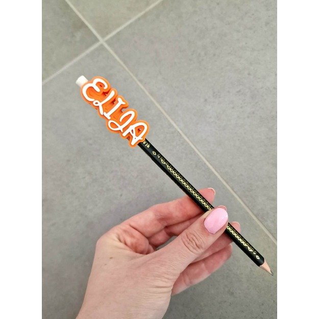 Pieštuko aksesuaras su vardu