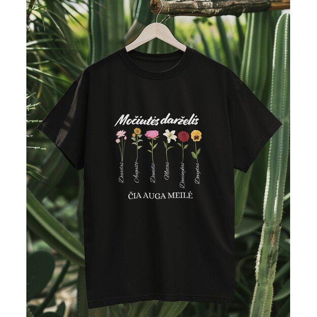 Moteriški marškinėliai MOČIUTĖS DARŽELIS su anūkų vardais