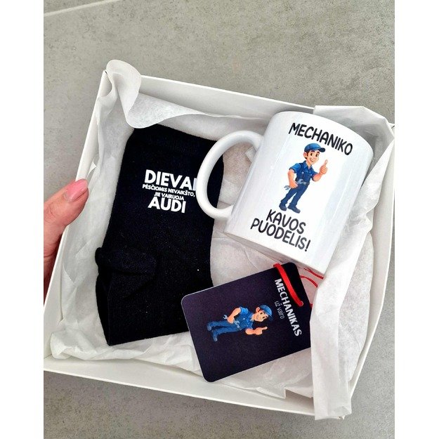 Dovanų rinkinys MECHANIKAS (SU NORIMU AUTOMOBILIO PAVADINIMU)